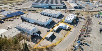 Plus de détails pour 12005 N Lombard St, Portland, OR - Industriel/Logistique à vendre