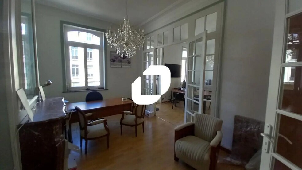 Bureau dans Lille à louer - Photo de l’immeuble – Image 2 sur 9