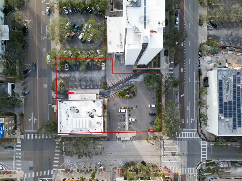 125 5th St S, Saint Petersburg, FL à vendre - Photo de l’immeuble – Image 3 sur 13
