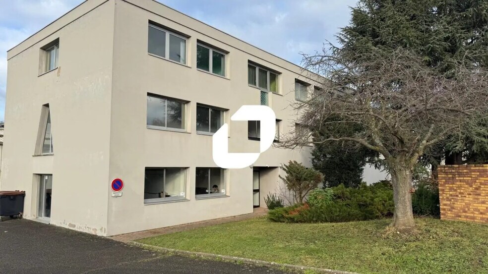 6 Rue De L'Expansion, Erstein à louer - Photo de l’immeuble – Image 2 sur 7