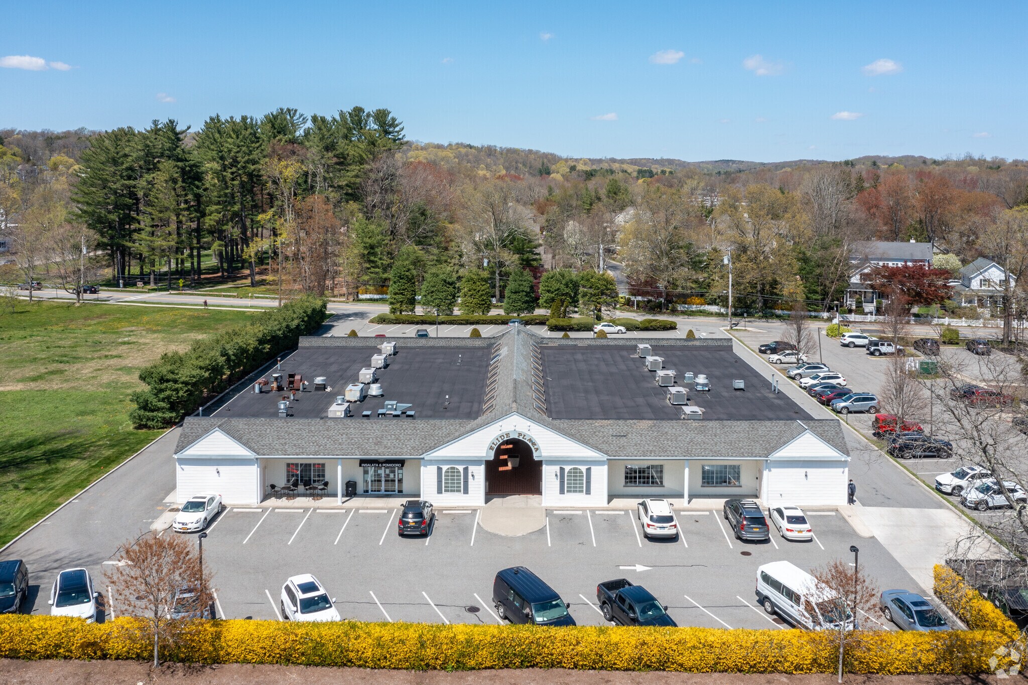 111 Bedford Rd, Armonk, NY à louer Aérien– Image 1 sur 11