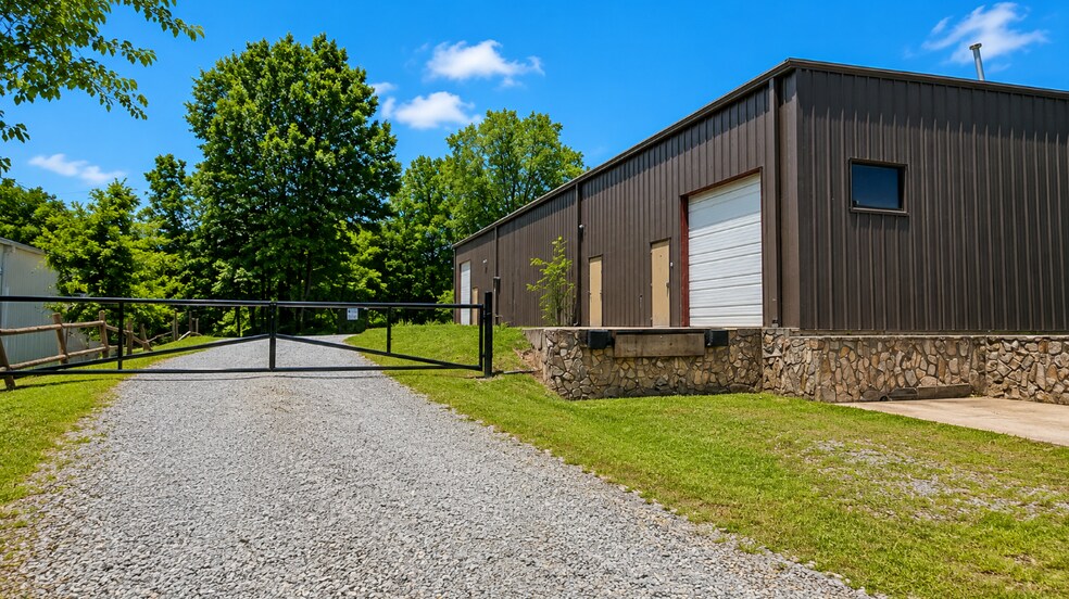 4826 E Fork Ln, Monroe, NC à vendre - Photo de l’immeuble – Image 3 sur 5