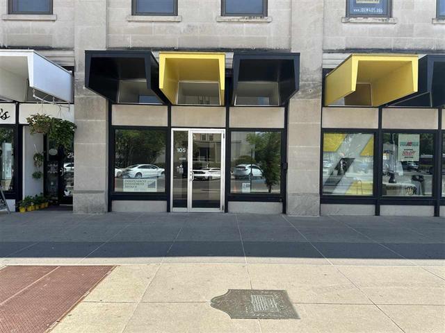 105 Iowa Ave, Iowa City, IA à louer - Photo principale – Image 1 sur 3