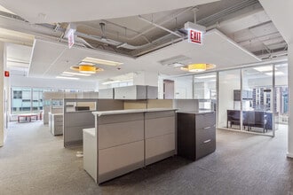 180 N LaSalle St, Chicago, IL à louer Photo intérieure– Image 1 sur 10
