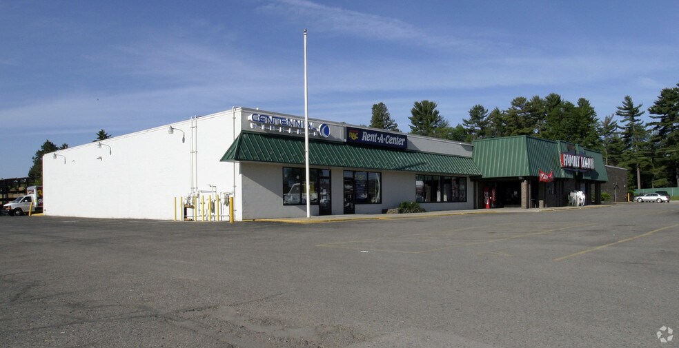 520-522 E Houghton Ave, West Branch, MI à louer - Photo de l’immeuble – Image 2 sur 25