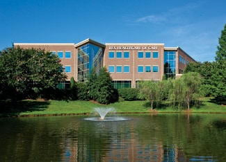 Plus de détails pour 1505 SW Cary Pky, Cary, NC - Médical à louer