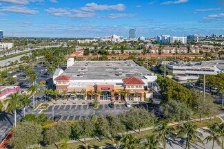 Plus de détails pour 19915-19925 Biscayne Blvd, Aventura, FL - Local commercial à louer