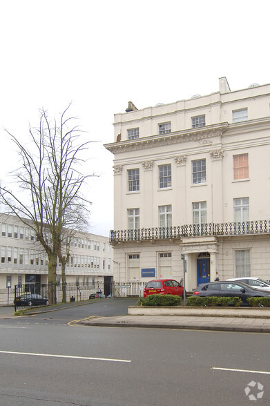 Warwick St, Leamington Spa à louer - Photo de l’immeuble – Image 2 sur 2