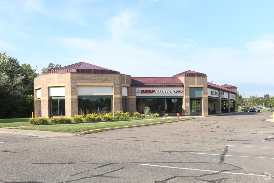 1940-2000 Cliff Lake Rd, Eagan, MN à louer - Photo de l’immeuble – Image 2 sur 4