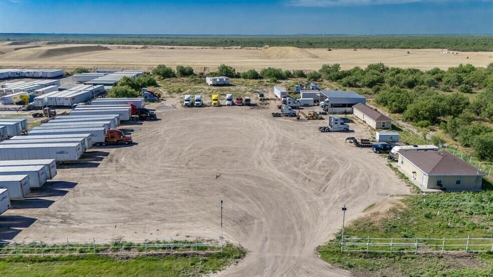 307 Sulfur Mine Road, Laredo, TX à vendre - Aérien – Image 2 sur 31