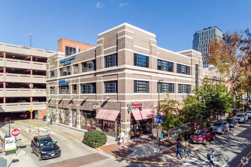 4833 Bethesda Ave, Bethesda, MD à louer - Photo principale – Image 1 sur 6