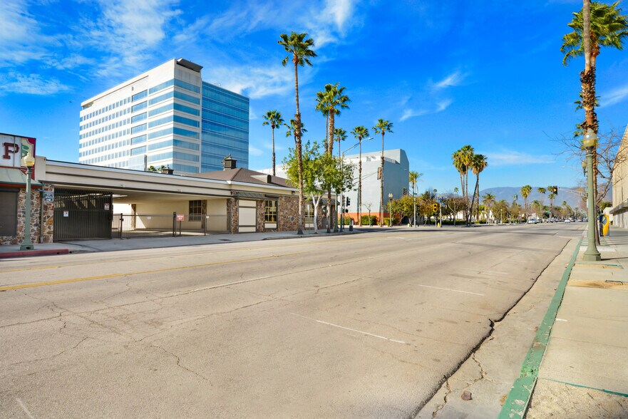 401 W 4th St, San Bernardino, CA à vendre - Photo de l’immeuble – Image 3 sur 46