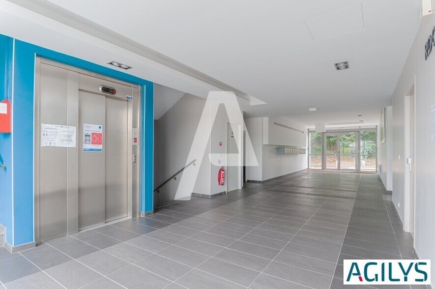 6 Boulevard Dubreuil, Orsay à louer - Hall d’entrée – Image 3 sur 10