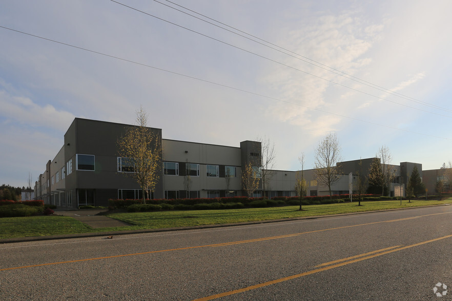 19130 24th Ave, Surrey, BC à louer - Photo de l’immeuble – Image 3 sur 5