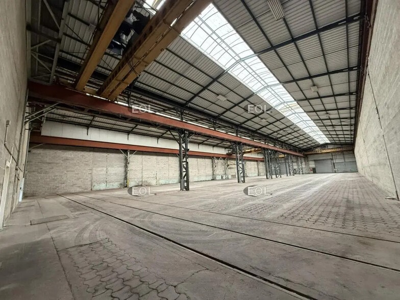 Industriel/Logistique dans Le Grand-Quevilly à louer - Photo de l’immeuble – Image 3 sur 18