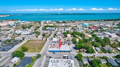 519 Delaware Ave, Fort Pierce, FL - VUE AÉRIENNE  vue de carte - Image1