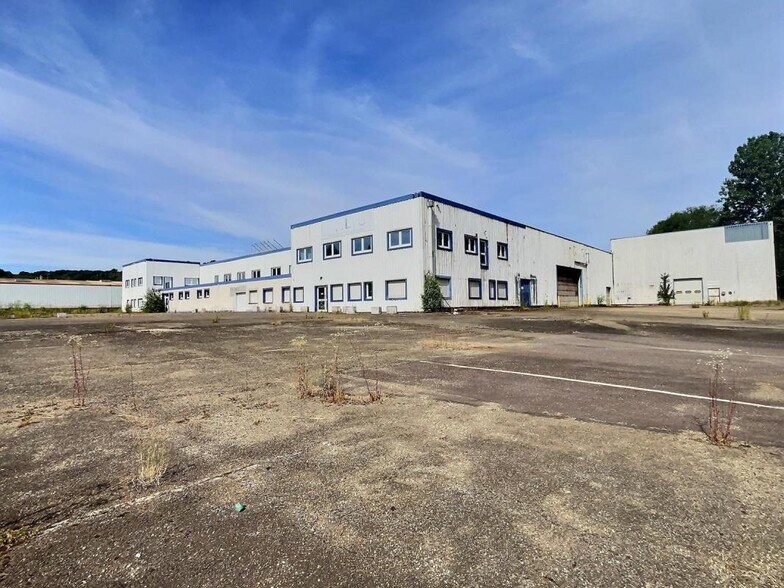 Industriel/Logistique dans Betting à vendre - Photo de l’immeuble – Image 3 sur 23