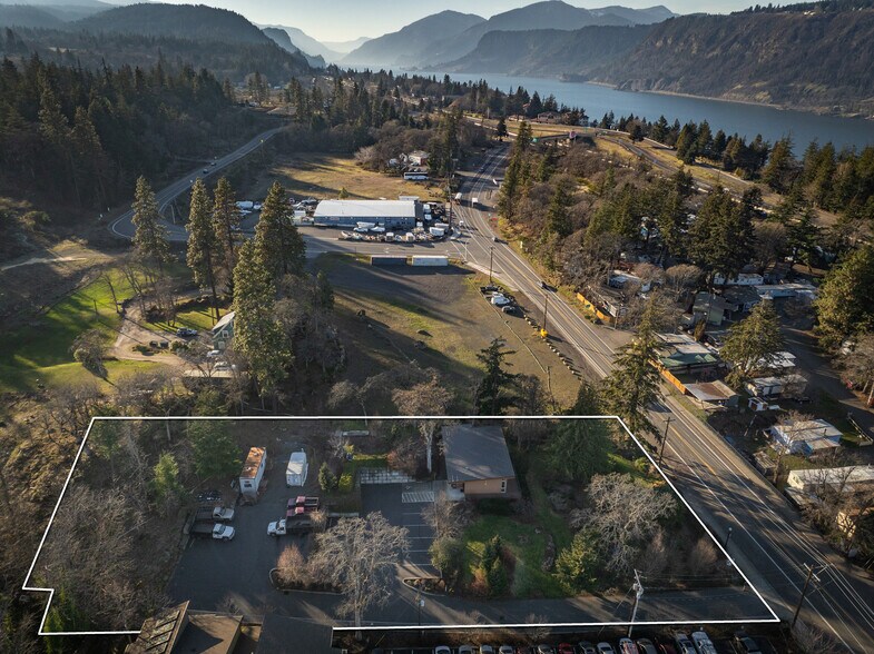 3235 Cascade Ave, Hood River, OR à vendre - Aérien – Image 2 sur 34