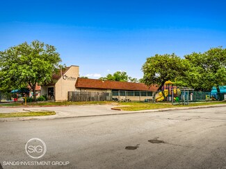 Plus de détails pour 9401 Guilbeau Rd, San Antonio, TX - Local commercial à vendre