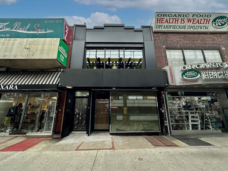 225 Brighton Beach Ave, Brooklyn, NY à louer - Photo de l’immeuble – Image 2 sur 10