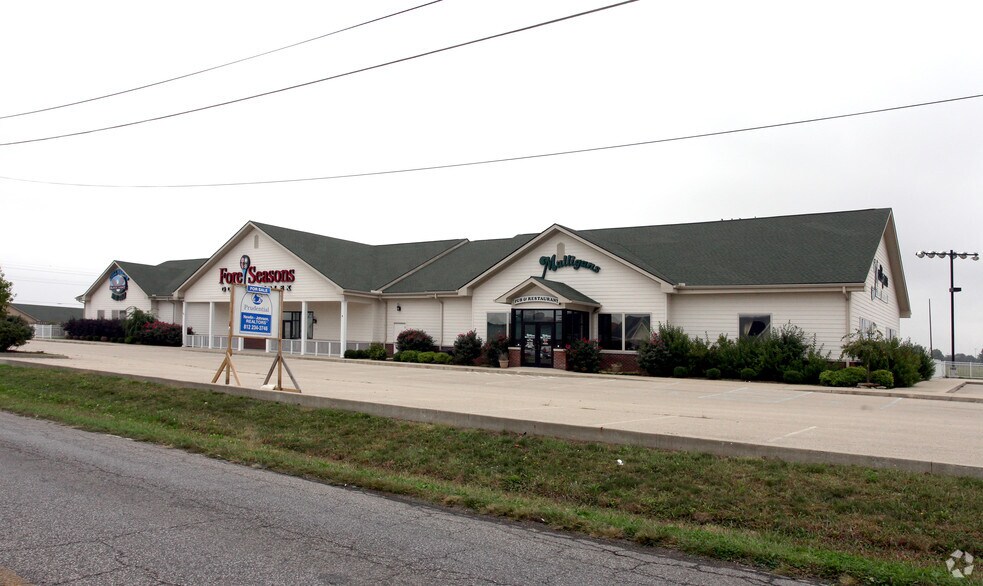 500 W Honey Creek Dr, Terre Haute, IN à louer - Photo principale – Image 1 sur 3