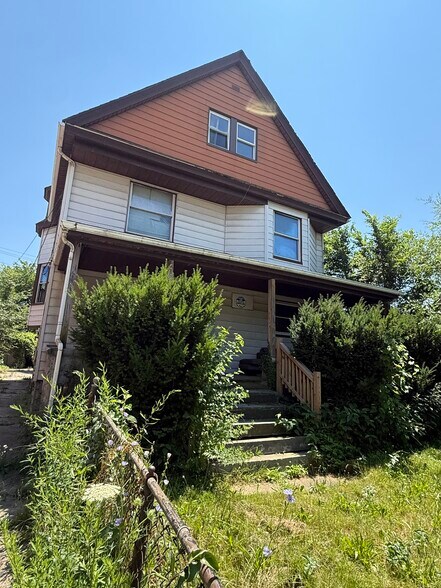 Value -Add 17 units with 24% Cap rate portefeuille de 3 biens à vendre sur LoopNet.fr - Photo de l’immeuble – Image 2 sur 17