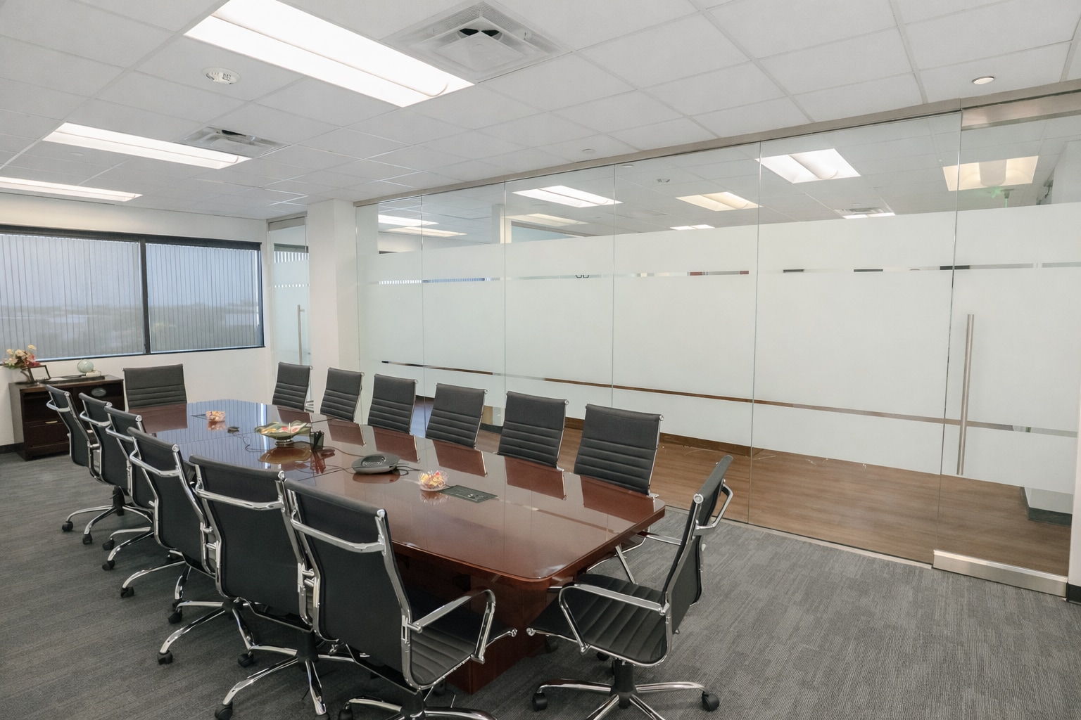 8505 Freeport Pky, Irving, TX à louer Photo intérieure– Image 1 sur 3