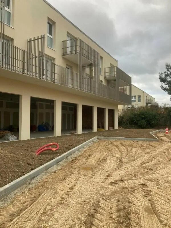 Plus de détails pour Local commercial à louer