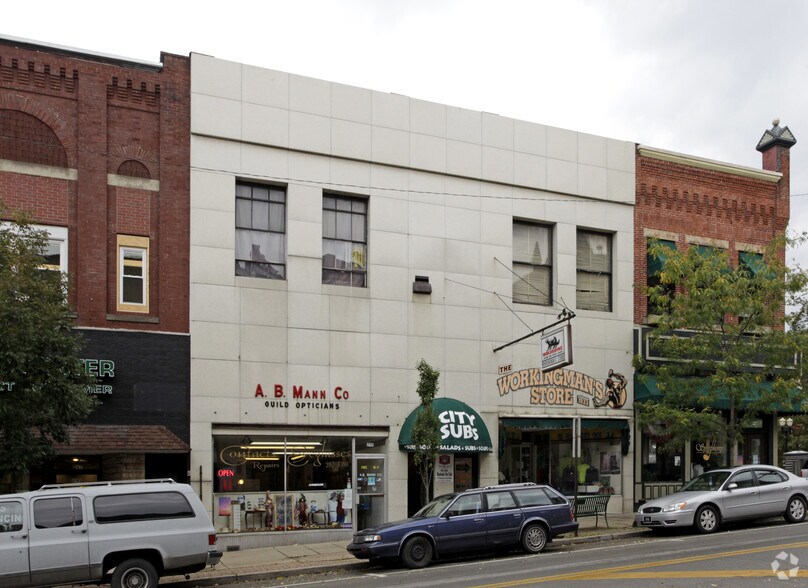 251 S Main St, Butler, PA à vendre - Photo de l’immeuble – Image 2 sur 3