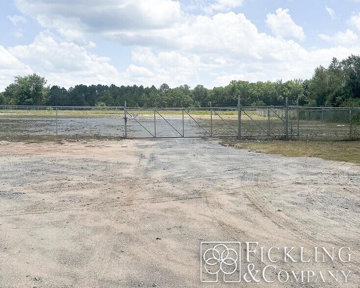 7522 Industrial Blvd, Macon-Bibb, GA à vendre - Photo de l’immeuble – Image 3 sur 6