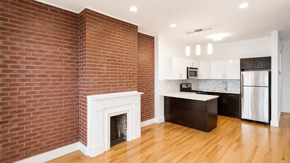 1057 Jefferson Ave, Brooklyn, NY à vendre - Photo de l’immeuble – Image 2 sur 14