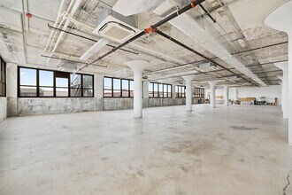 315 Meserole St, Brooklyn, NY à louer Photo intérieure– Image 1 sur 3