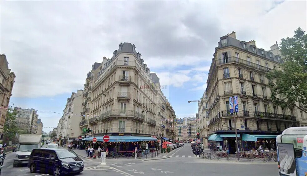Local commercial dans Paris à louer - Photo de l’immeuble – Image 1 sur 2