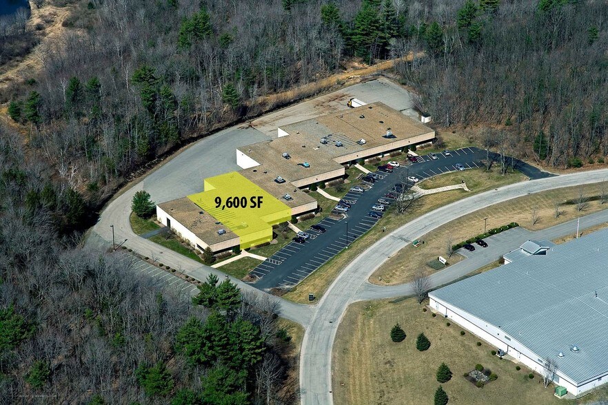 30 Centre Rd, Somersworth, NH à louer - Photo de l’immeuble – Image 2 sur 6