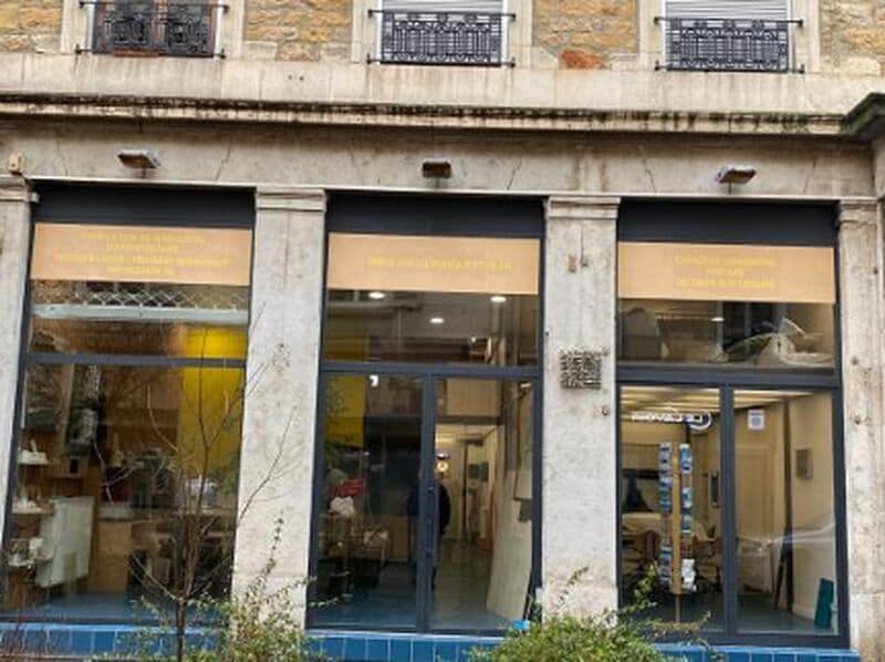 24 Rue De Saint-Cyr, Lyon à louer Photo de l’immeuble– Image 1 sur 3