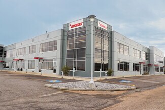 Plus de détails pour 3601 82nd Ave, Leduc, AB - Local d'activités à louer