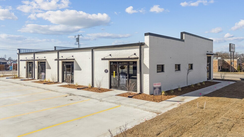 527 El Paso st, Broken Arrow, OK à louer - Photo de l’immeuble – Image 3 sur 7