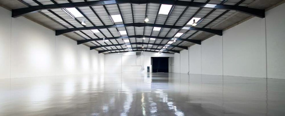 Skyport Industrial Estate, West Drayton à louer - Photo intérieure – Image 2 sur 13