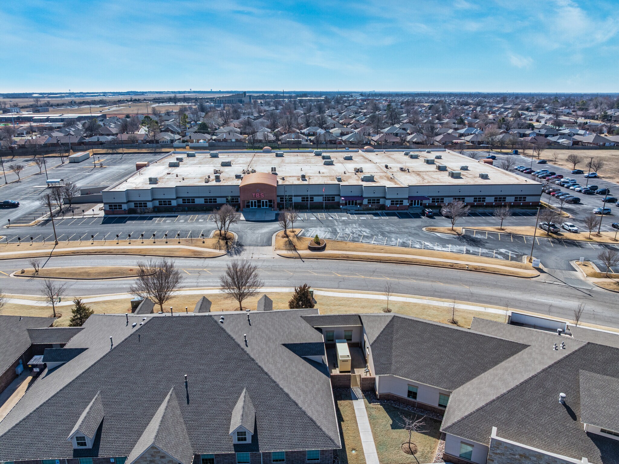 7800 NW 85th Ter, Oklahoma City, OK à louer Photo principale– Image 1 sur 11