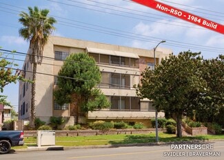 Plus de détails pour 12235 Magnolia Blvd, Valley Village, CA - Logement à vendre