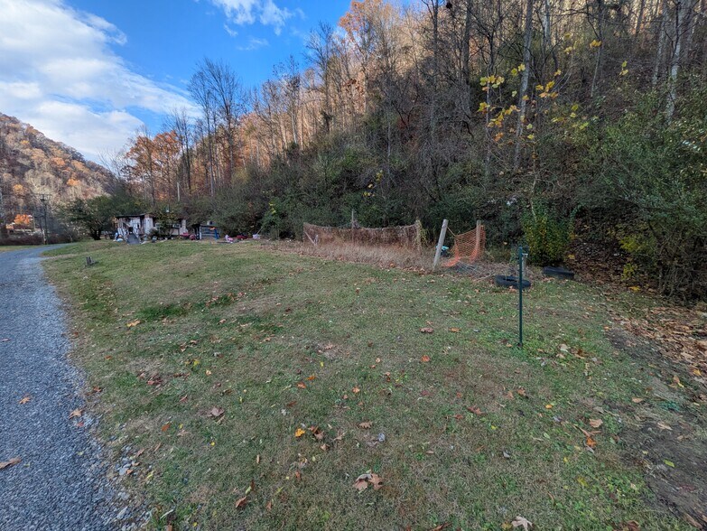 1171 Sun Dance Ln, Hurley, VA à vendre - Photo de l’immeuble – Image 2 sur 6