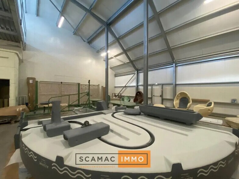 Industriel/Logistique dans Gémenos à louer - Photo de l’immeuble – Image 1 sur 6