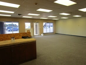 1514 Taylor Plz E, Garden City, KS à louer Photo intérieure– Image 2 sur 18