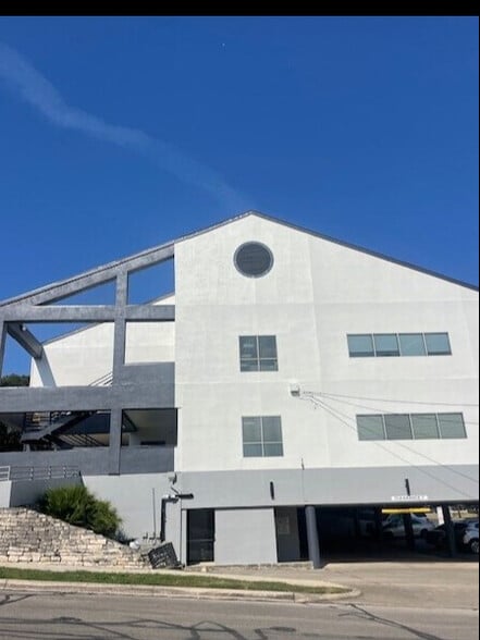 12501 Judson Rd, San Antonio, TX à louer - Photo de l’immeuble – Image 2 sur 20