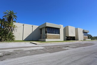Plus de détails pour 2147 Pine Forest Dr, Clearwater, FL - Industriel/Logistique à vendre