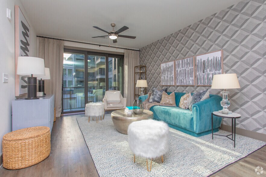 5255 Peachtree Blvd, Chamblee, GA à louer - Photo intérieure – Image 3 sur 32