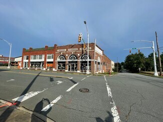 Plus de détails pour 736 S Main St, Burlington, NC - Local commercial à vendre
