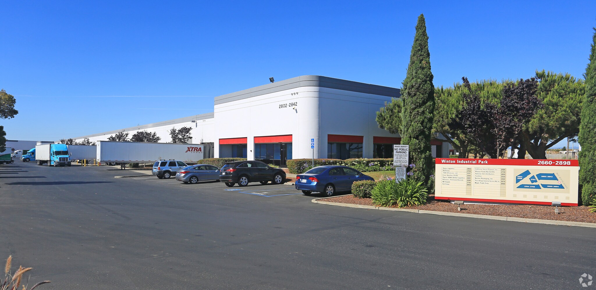 2802-2852 W Winton Ave, Hayward, CA à louer Photo principale– Image 1 sur 3