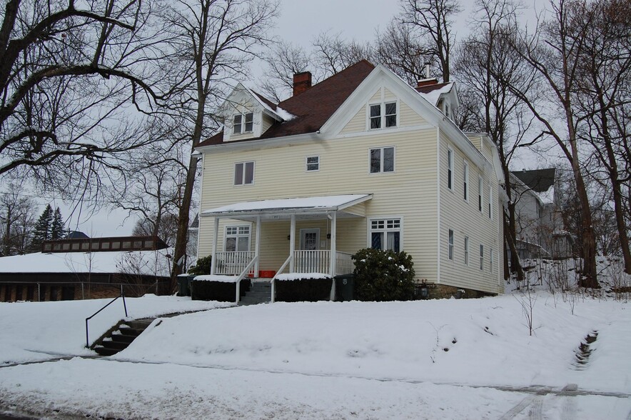 337 E 5th St, Jamestown, NY à vendre - Photo de l’immeuble – Image 2 sur 2