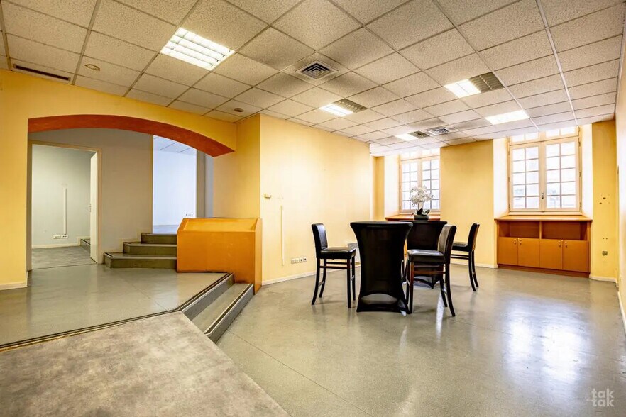Bureau dans Montauban à louer - Photo de l’immeuble – Image 2 sur 2